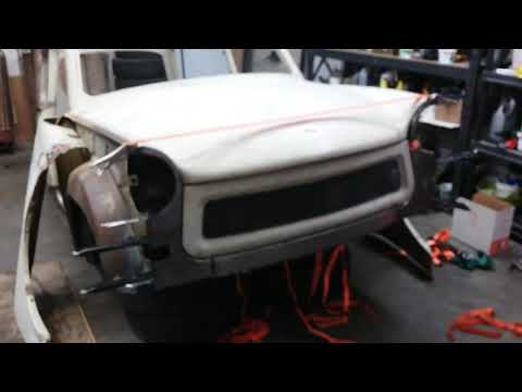 Trabant 601 Preparation for Welding the Face