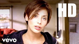 Natalie Imbruglia Torn