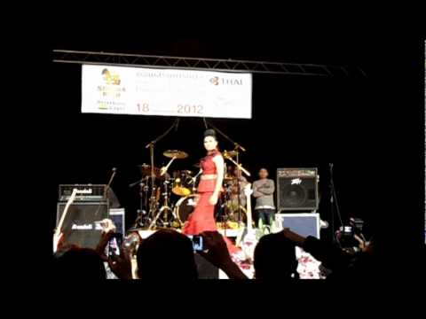 Fashionshow 2 Bülach Thai Party 18. 02. 2012