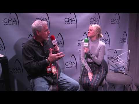 Danielle Bradbery | Talks about "Goodbye Summer" with Thomas Rhett