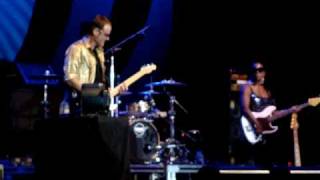 B52s--Hot Corner--Live @ Ottawa Bluesfest 2010-07-08