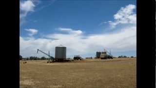 preview picture of video 'Moving Silos Time-lapse - Kojonup, Western Australia'