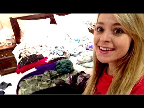 Vlogmas Day 17: Wardrobe Mayhem!