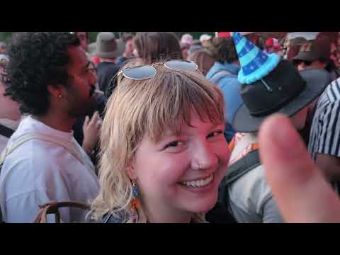 Ko Shin Moon At winnipeg folk festival 💖 so good one of my favorites