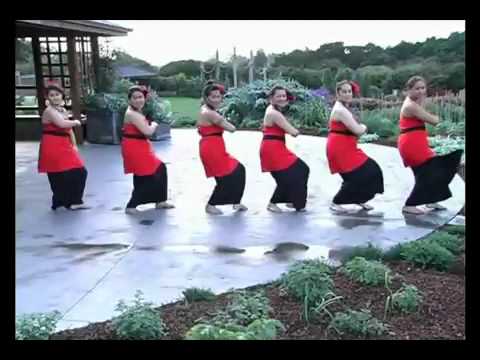 LE_LA_O_SAMOA_(Dance_Group)_Part_2_11_[www.keepvid.com].flv