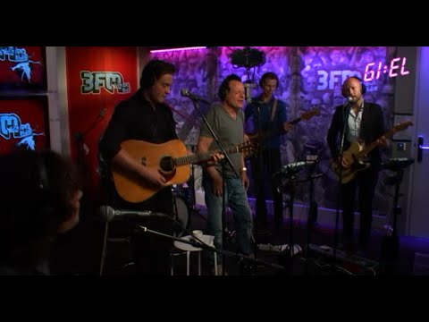 Douwe Bob & George Baker - Little Green Bag