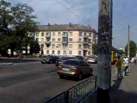 Голышом по бульвару Житомир