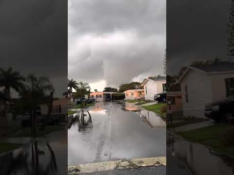 Tornado Iona Florida