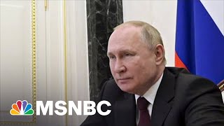 Download Lagu The U.S. Is Finally Pushing Back On Russia, Says Former CIA Officer Thumbnail