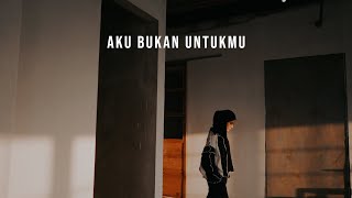 Aku Bukan Untukmu - Rossa (Cover by Mitty Zasia)