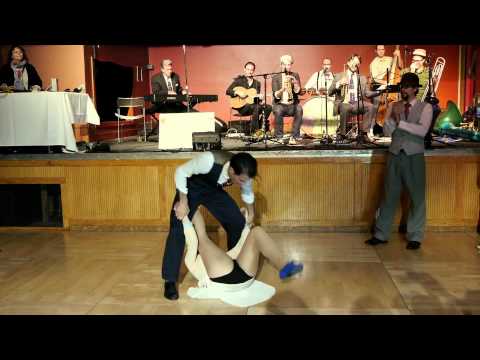 ULHS 2012 - Lindy Showdown Finals - Chance & Lisa VS Juan & Sharon
