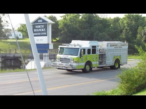 Roanoke County Engine 5 Driving By