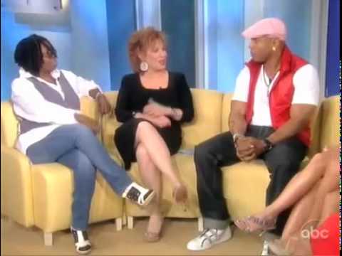 LL Cool J Curls The Hosts Of The View!!!!