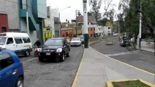 preview picture of video 'Traffic madness in Arequipa, Peru'