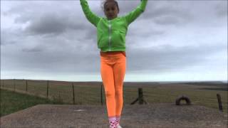 Erifilly's Top Tips For All Tutorial -The No Handed Cartwheel(Aerial/Free Cartwheel)