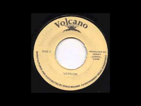 Delton Screechie - Dance With Me - 1983
