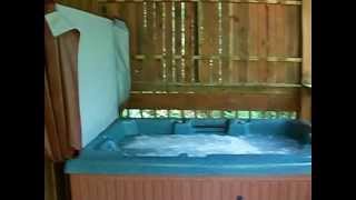 preview picture of video 'Townsend Tn Romatic Honeymoon Cabin A Time for Two by Tipton's Cabin Rentals'