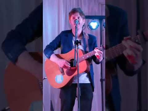 Alistair Griffin - "Dreams In My Pocket" from The Rendezvous Hotel, Skipton. May 13th 2022