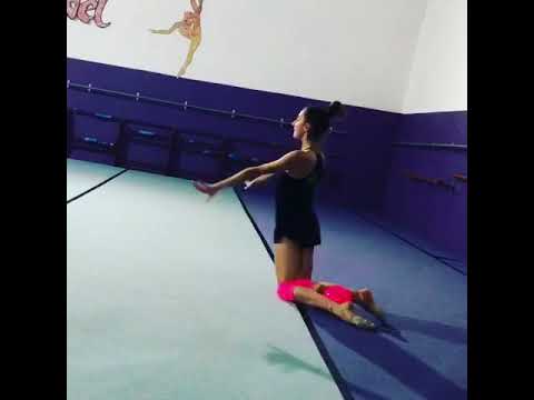 Noa Ros Ball trainning