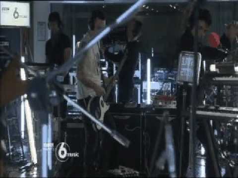 Gary Numan - "The Fall" - Live @ Maida Vale studio's - BBC 6 music session 2009
