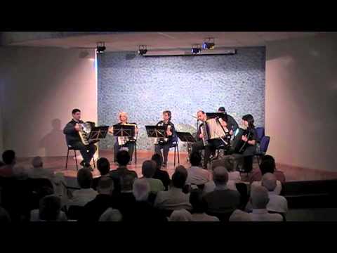 Camerata OCAB - Los remeros del Volga (popular rusa)