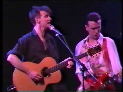 Video thumbnail for Italian Plastic