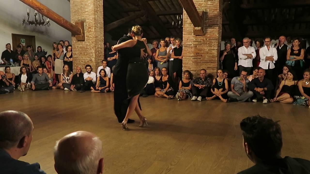 Video thumbnail for 24.09.2016 Noelia Hurtado y Carlitos Espinoza a Verona 05