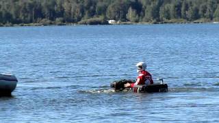 preview picture of video 'ATV on water - Квадроцикл по воде (Штатив & Grizzy700) часть 1'