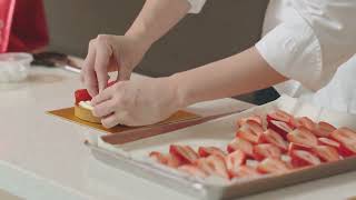 JukHyang Strawberry Tart Kit — watch on YouTube