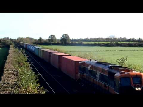 Class 071 (077) on IWT Passing Karneystown