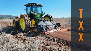Stone crusher | TMC CANCELA TXX | with tractor John Deere 8345R