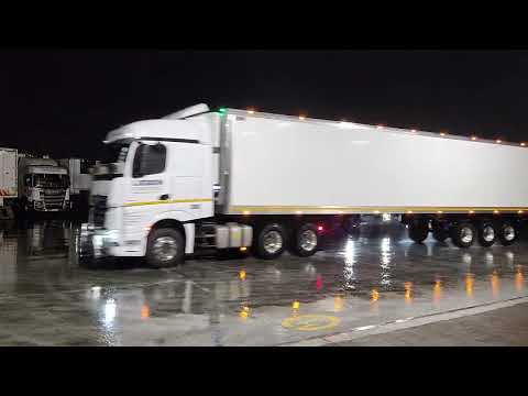 Drigo The Transporter parking skills 🚛🇿🇦WLMF