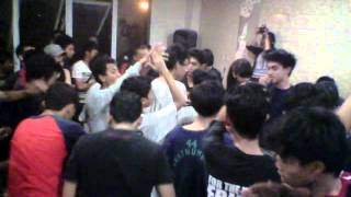 Download lagu FIV CARDS MIRACLE - TETAPLAH BERKIBAR @edisan cafe pasar segar depok ( VIDEO) mp3