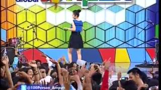 Download lagu SITI BADRIAH Live At 100% Ampuh (25-10-2012) Courtesy GLOBAL TV mp3