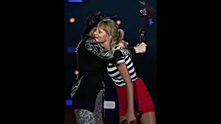 [taylor swift &amp; carly simon] you’re so vain at the red tour 🫵🏻