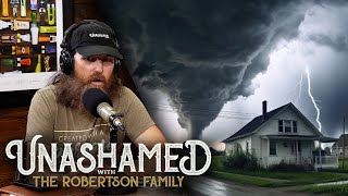Miss Kay Finally Comes Home, Lisa’s Surgery &amp; a Tornado Nearly Killed Jase’s Son | Ep 896