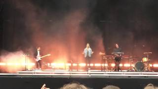 London Grammar @ Heartland Festival &#39;Wasting My Young Years&#39;