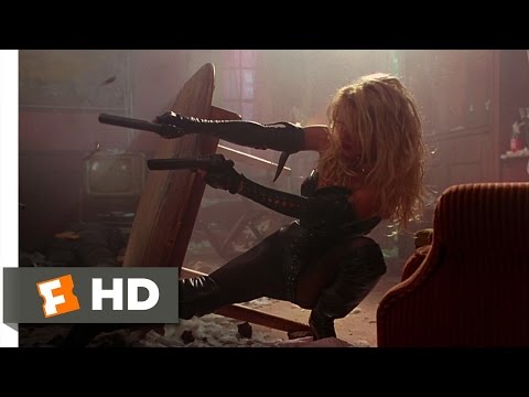 バーブ・ワイヤー (3/10) Movie CLIP - Don't Call Me Babe (1996) HD (Barb Wire (3/10) Movie CLIP - Don't Call Me Babe (1996) HD)