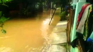 preview picture of video 'Bencan Banjir Di Gramapuri'