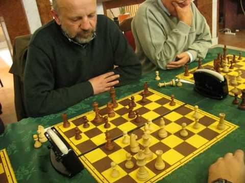 k+ Olszewski, Marek (2155) - FM Maciejewski, Mirosław (2287), 1-0