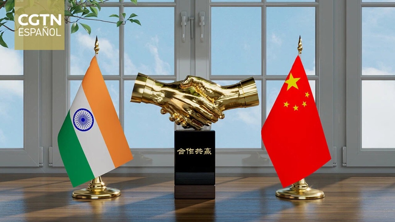 Xi Jinping se reúne con Narendra Modi al margen de la Cumbre de los BRICS