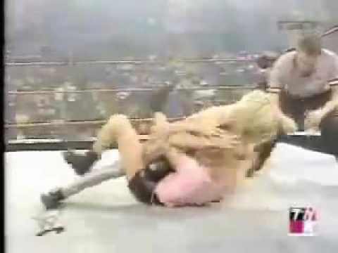 (720pHD): WWF Raw 10.01.01: Stacy Keibler & Tazz vs Torrie Wilson & Tajiri