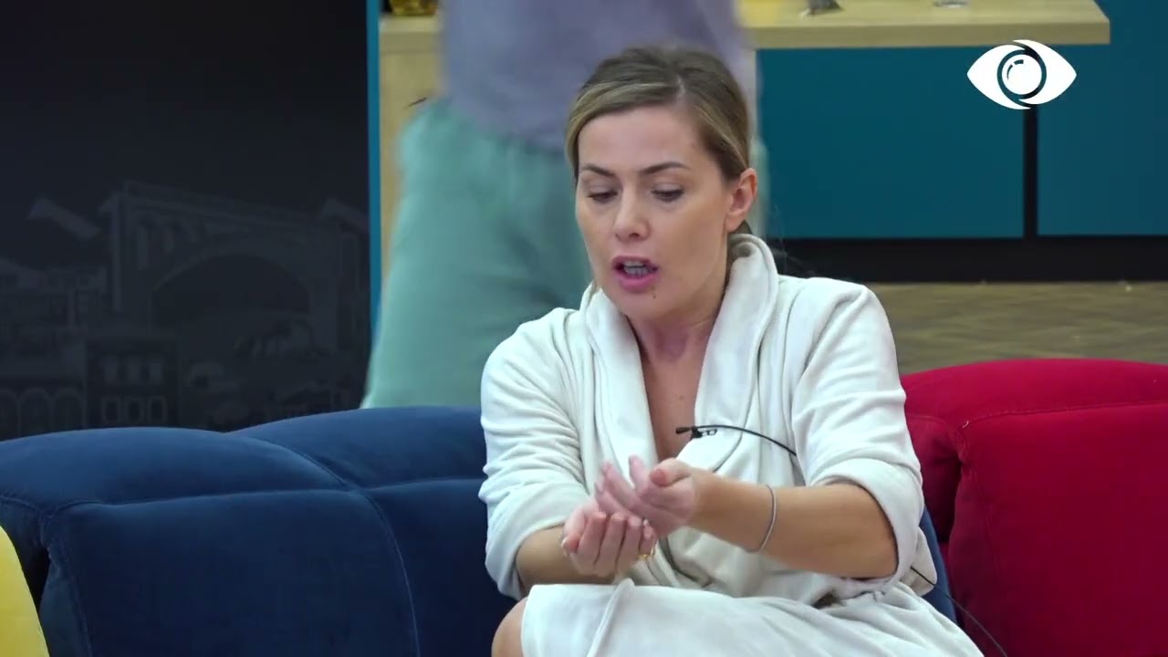 Dorëzo çelësat/ Olta e nervozuar me Arbër Hajdarin: Histori e sajuar!