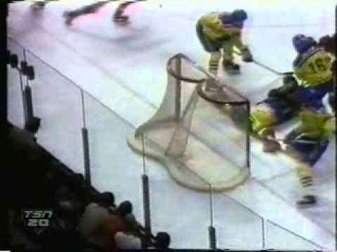 1981 Canada Cup Gretzky Goes Through Entire Team