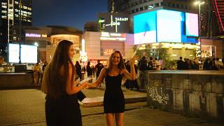 People in Poland smile for the camera part2😁