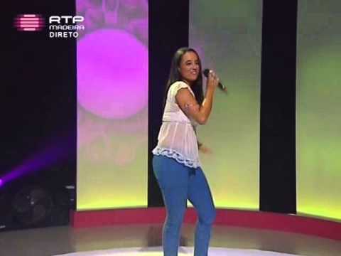 Algo Me Diz - Sandra Dória - Agosto 2013