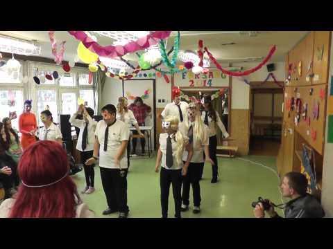 Bárczi iskola - Farsang 2014 - 6 a tánca