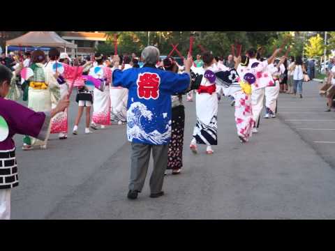 Japanese Folk Dance "Omikoshi Ondo" (2)  日本舞踊 "おみこし音頭"