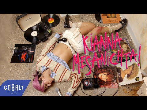 KIANNA - Μεσάνυχτα | Official Visualizer