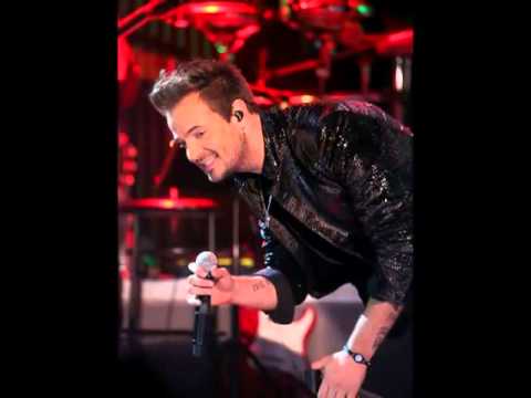 NINO-EIMAI ENAS ALLOS!!